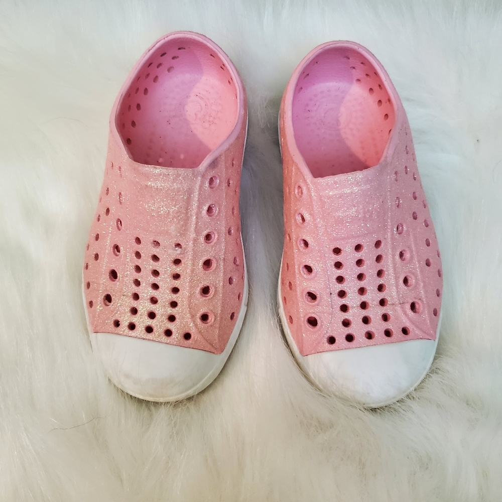 Native Glitter Pink Sandals